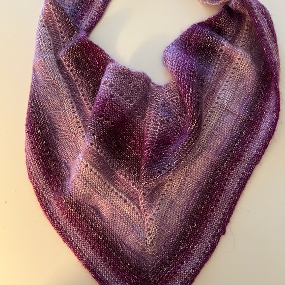 Hand made scarf - Picture 2 of 5